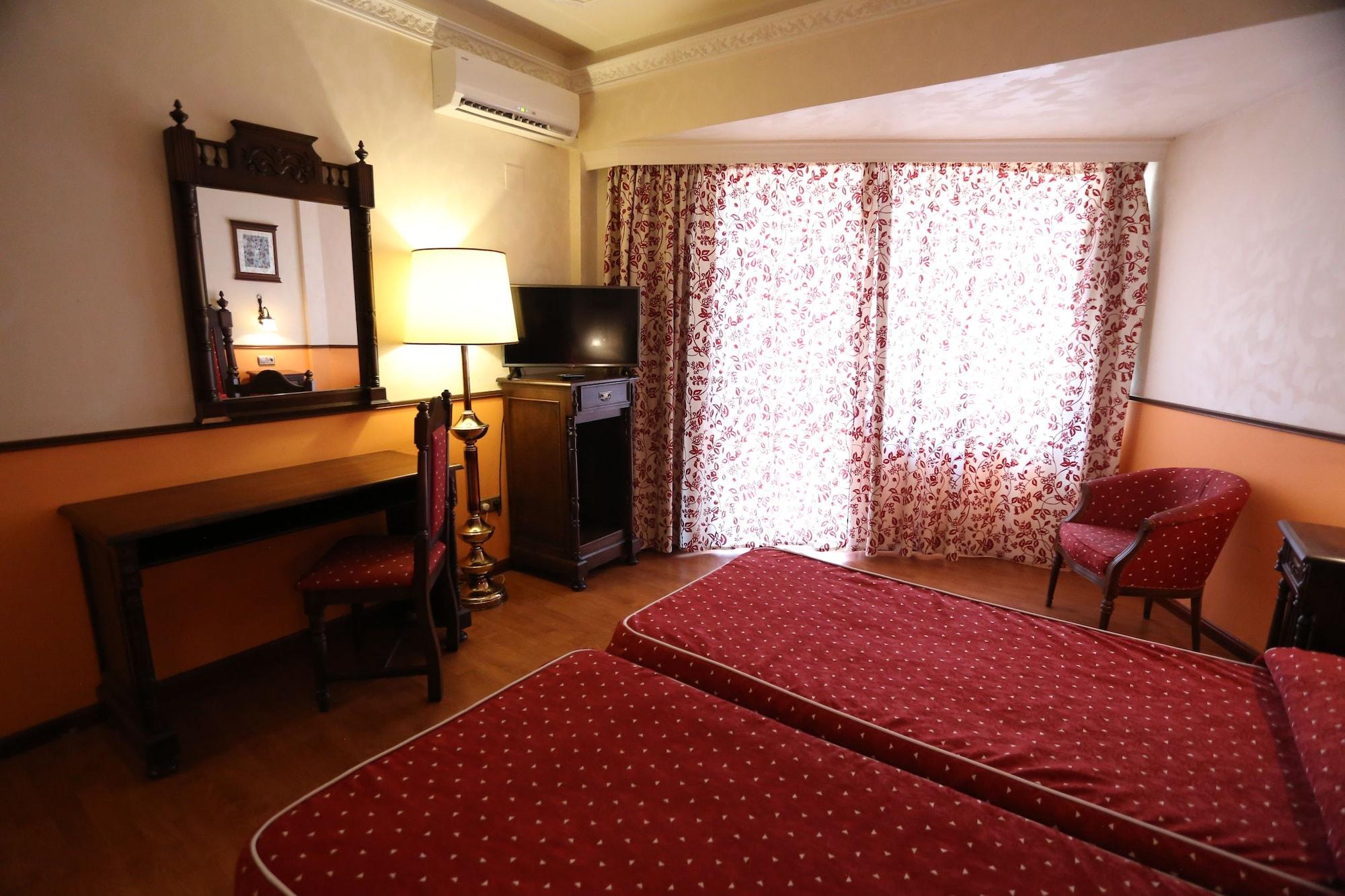 Hotel El Cisne Zaragoza Eksteriør billede