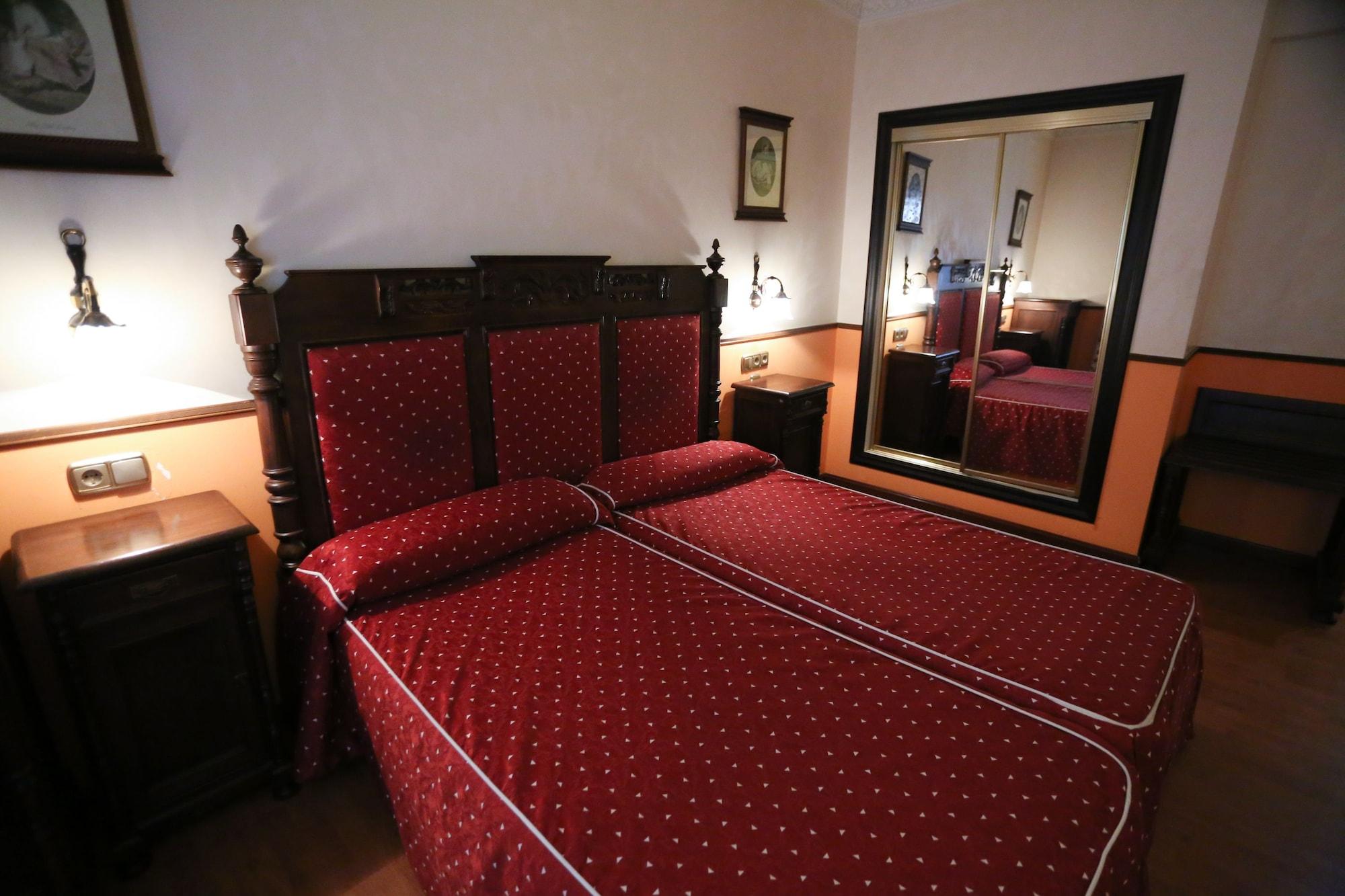 Hotel El Cisne Zaragoza Eksteriør billede