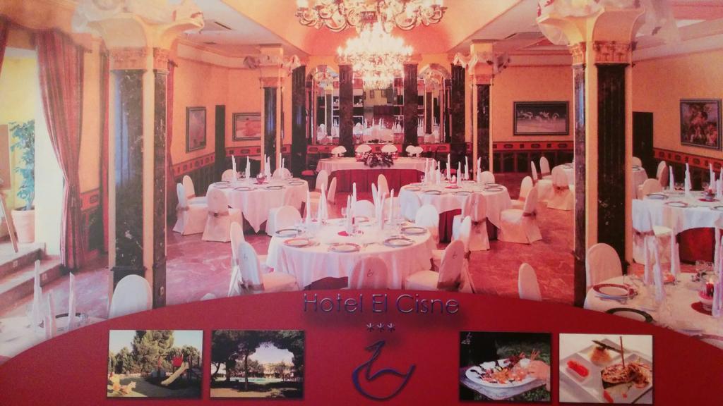 Hotel El Cisne Zaragoza Eksteriør billede